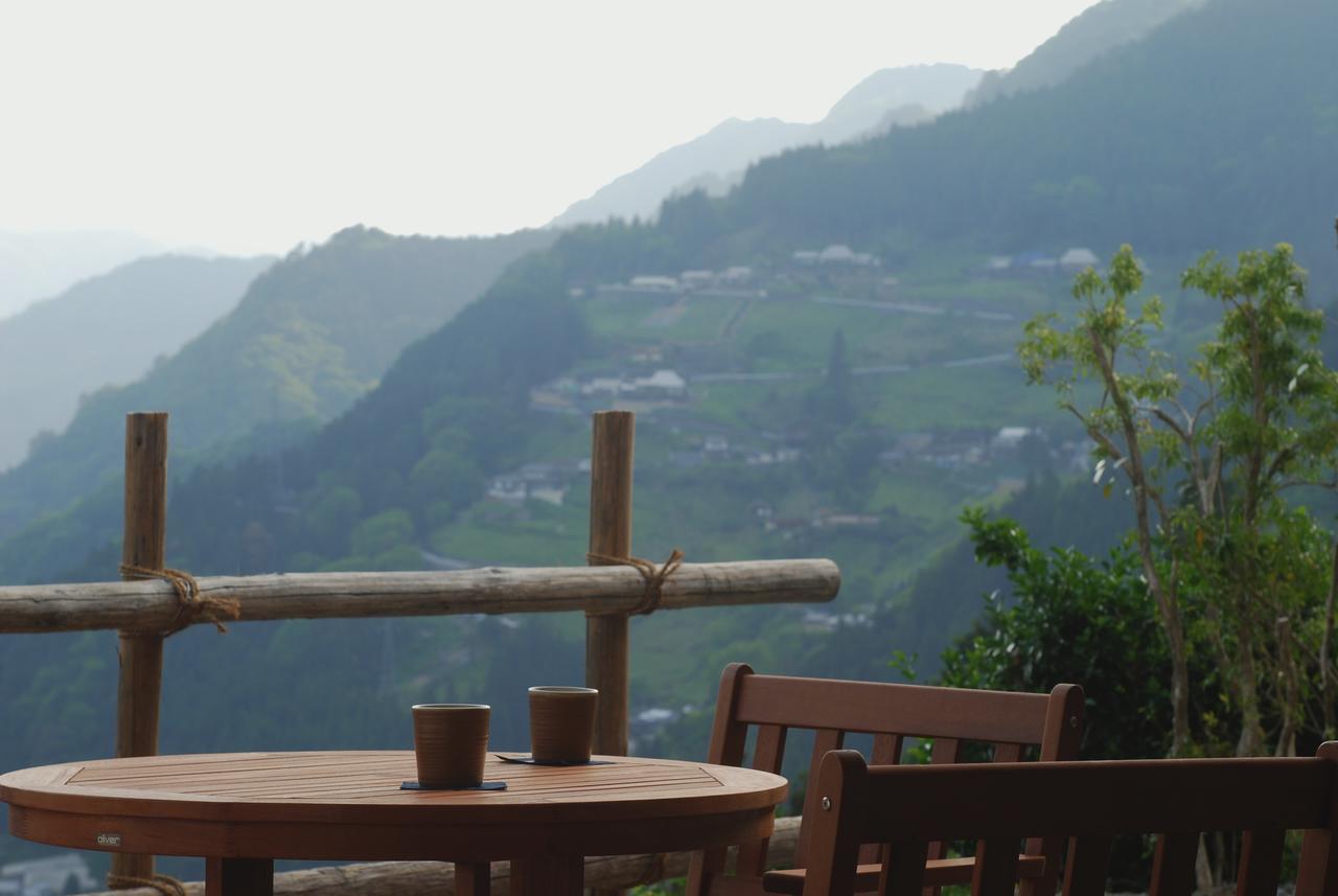 Tougenkyo Iya No Yamazato Villa Wakabayashi Buitenkant foto