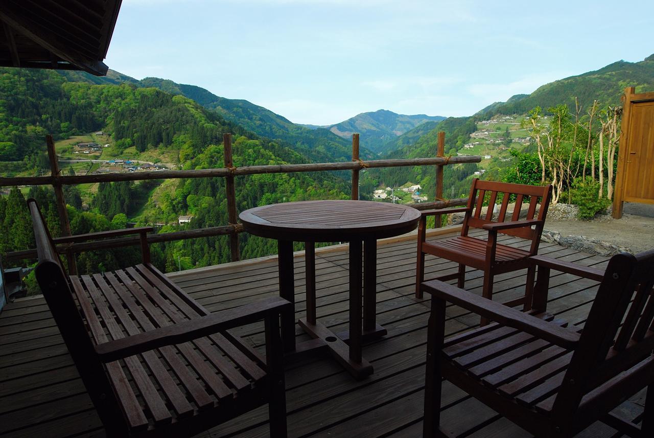 Tougenkyo Iya No Yamazato Villa Wakabayashi Buitenkant foto