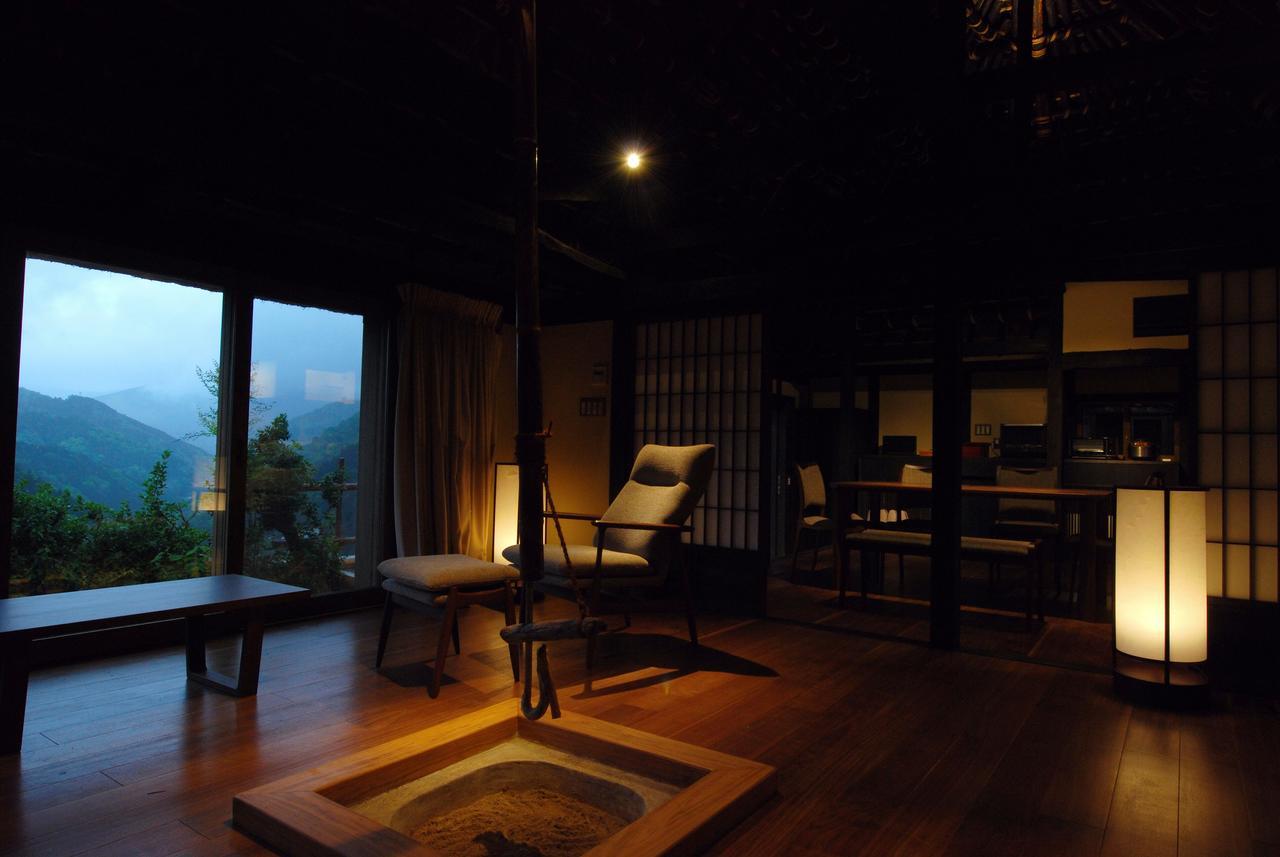Tougenkyo Iya No Yamazato Villa Wakabayashi Buitenkant foto